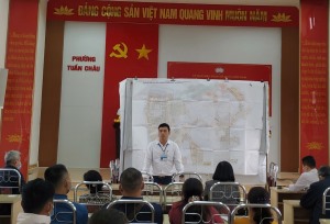 UBND phường Tuần Châu họp lấy ý kiến đề xuất quy hoạch bến tàu thuyền phục vụ nhu cầu đi lại của Nhân dân làm nghề Ngư nghiệp.