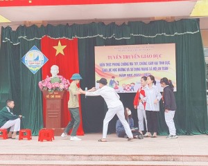 Trường TH&THCS Tuần Châu tổ chức hoạt động ngoại khóa cho học sinh