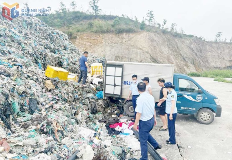 Siết chặt quản lý các mặt hàng thiết yếu