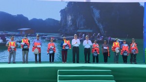 Mít tinh hưởng ứng Ngày Môi trường thế giới và Tháng hành động vì môi trường